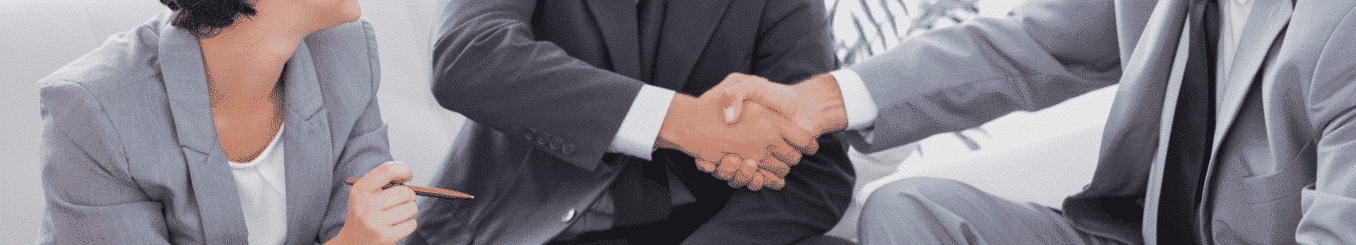 two men shaking hands B2B eCommerce